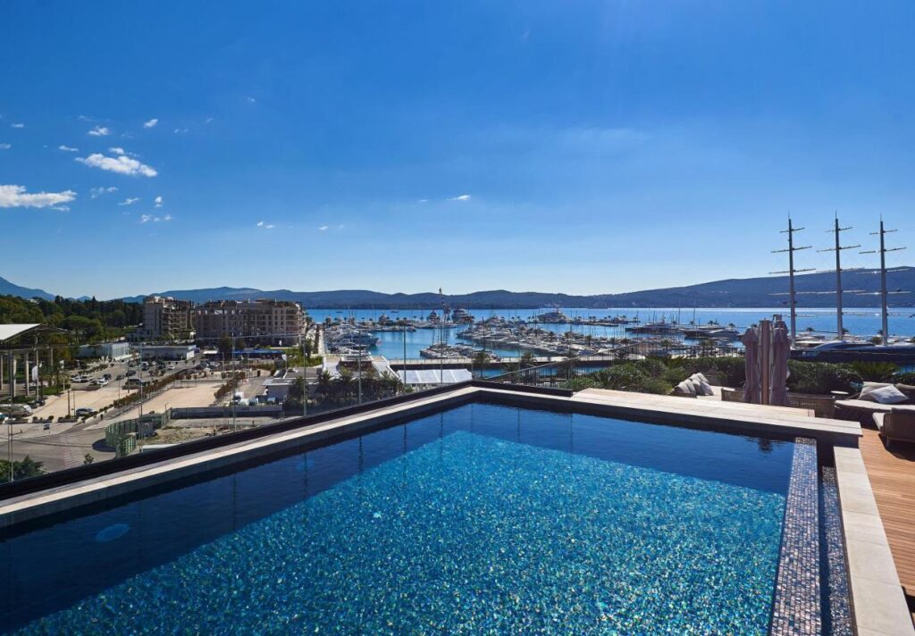Porto Palace hotel case study for property management system